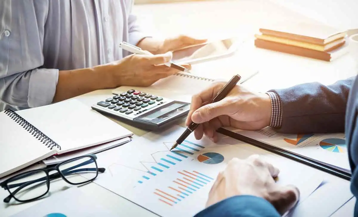 Serviços de Administração de Terceiros